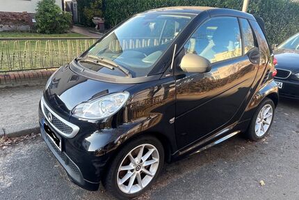 Smart ForFour 58.874 km 8.990 &euro; Hamburg 22765