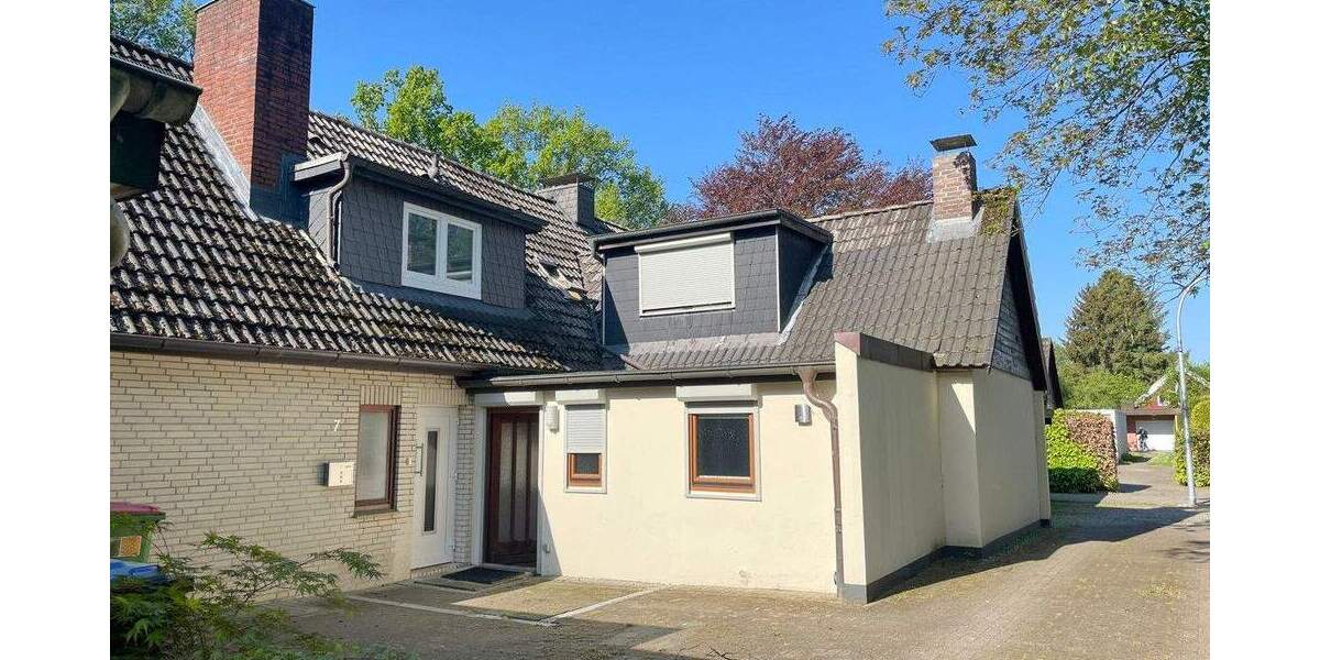 Mehrfamilienhaus, Wohnhaus Hamburg Poppenbüttel - 7 Zimmer, 202 m&sup2;, 699.000&euro; | Angebot:25700583