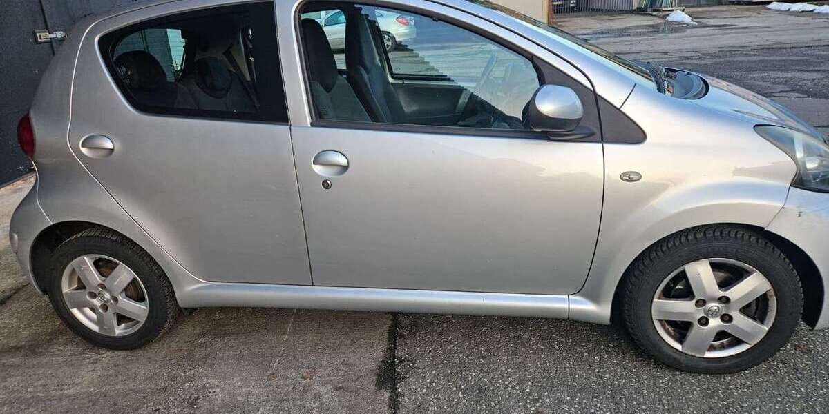 Toyota Aygo 127.529 km 3.000 &euro; Norderstedt 22848