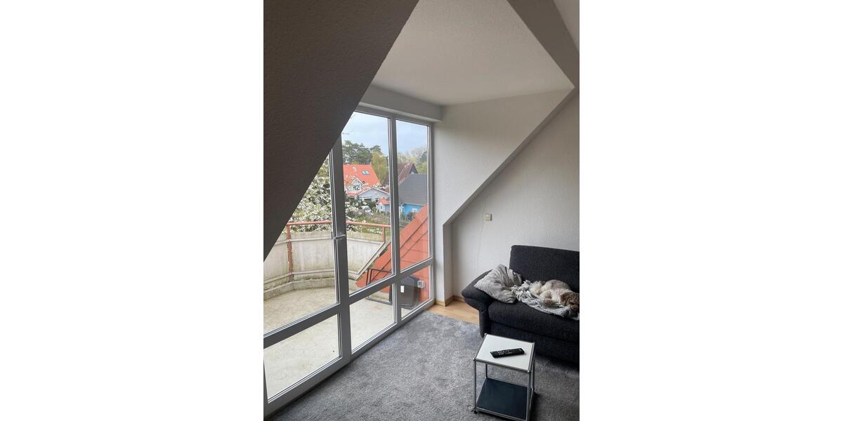 Dachgeschoßwohnung Hamburg Wandsbek - 1 Zimmer, 33 m&sup2;, 500&euro; | Angebot:26235317