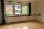 Barmbek-Nord - Vogelgebiet Meisenstraße - gepflegte Wohnung im 2.OG mit EBK, Duschbad - frei