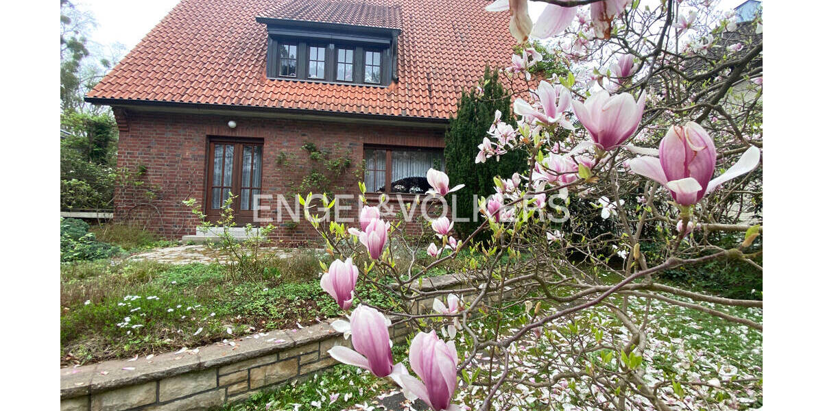 Einfamilienhaus Hamburg Volksdorf - 1.250.000&euro; | Angebot:24052229