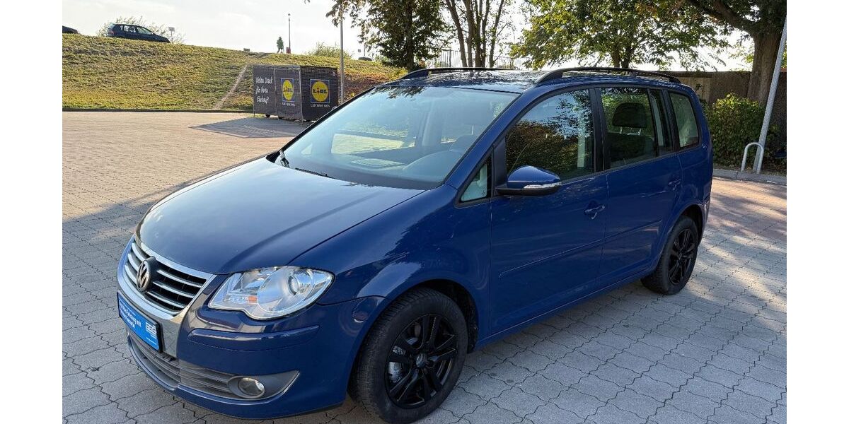 VW Touran 142.779 km 6.450 € Hamburg 20539