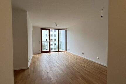 Wohngefühl auf Wunsch mit Pflege-Komfort: 2,5 Zimmer mit Balkon & Garage im Herzen von Poppenbüttel 2 zimmer