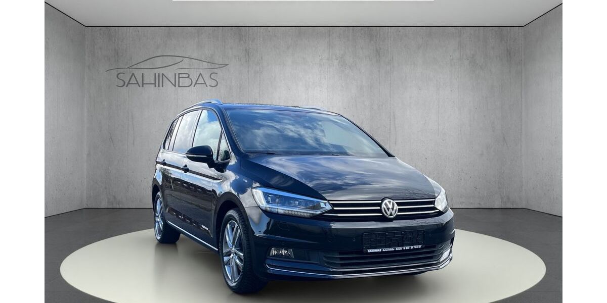 VW Touran 107.400 km 19.990 &euro; Neu Wulmstorf / Rübke 21629