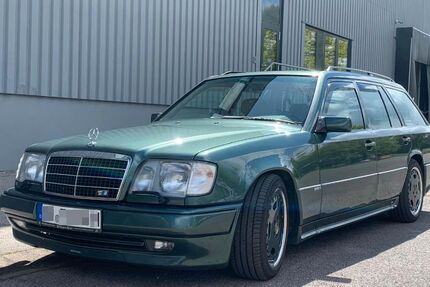 Mercedes-Benz E 320 318.000 km 18.499 &euro; Delingsdorf 22941