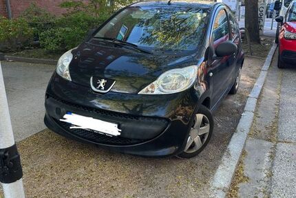 Peugeot 107 156.000 km 1.500 &euro; Hamburg 21109