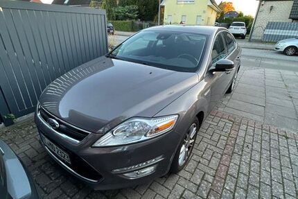 Ford Mondeo 149.000 km 5.500 &euro; Hamburg 22143