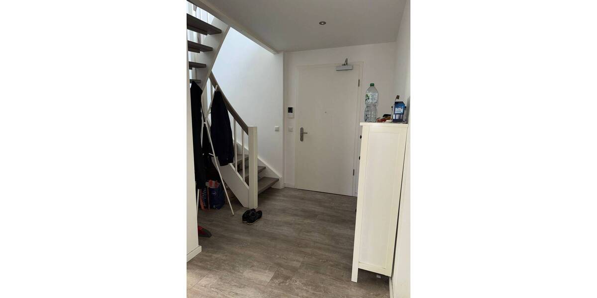 Etagenwohnung Hamburg Lokstedt - 3 Zimmer, 82 m&sup2;, 1.680&euro; | Angebot:26453891