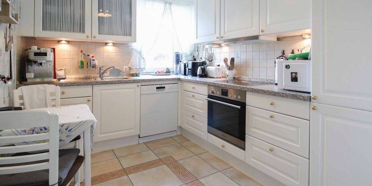Etagenwohnung Norderstedt Garstedt - 3 Zimmer, 98 m&sup2;, 359.000&euro; | Angebot:26788452