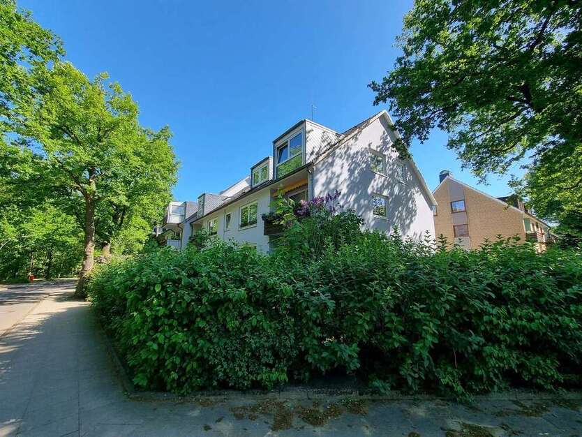 Wohnung zum Mieten in Hamburg 640 € 24.8 m²