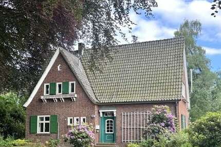 Haus Hamburg / Lokstedt Lokstedt - 7 Zimmer, 212 m&sup2;, 2.200.000&euro; | Angebot:25471885