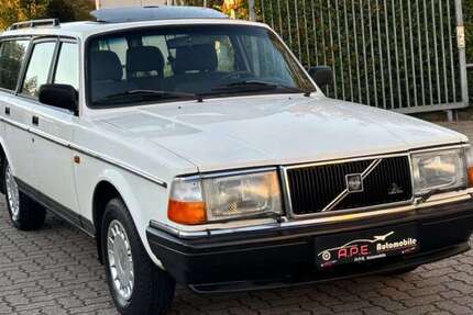 Volvo 240 242.000 km 5.900 € Norderstedt 22848