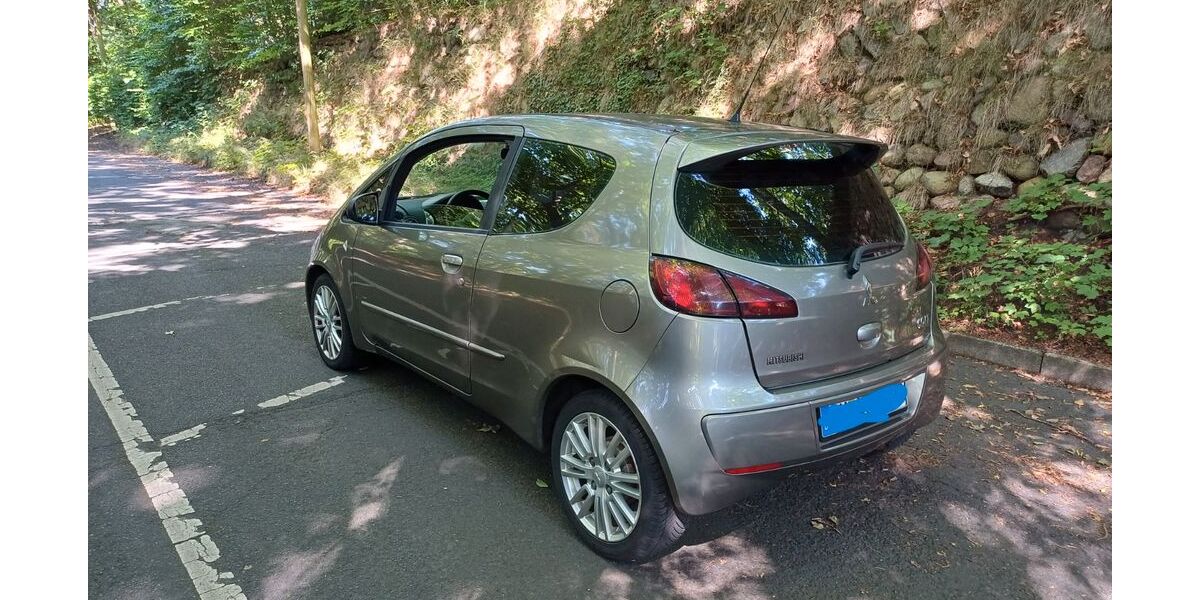 Mitsubishi Colt 135.000 km 1.800 &euro; Hamburg 22559