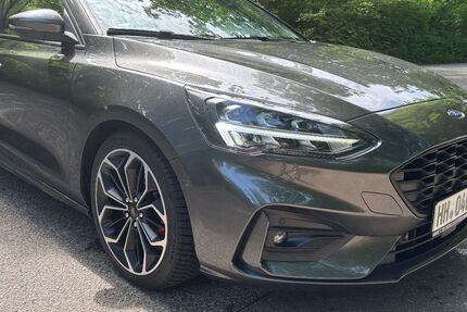 Ford Focus 65.100 km 21.700 &euro; Hamburg 21149