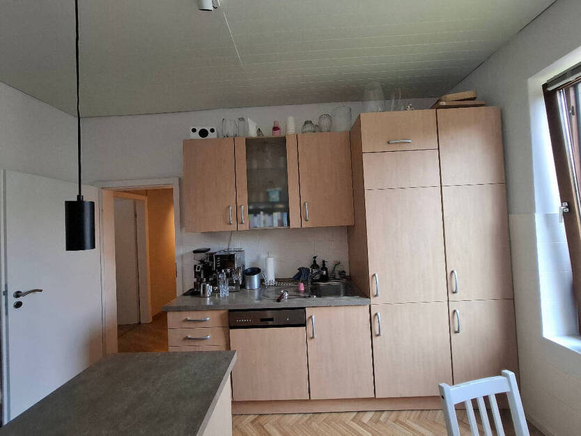 Sonnige 4-Zimmer-Wohnung mit 2 Balkonen