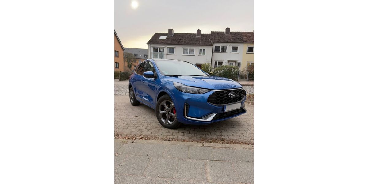 Ford Kuga 2.743 km 39.490 &euro; Hamburg 22159