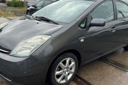 Toyota Prius 198.000 km 5.999 &euro; Buxtehude 21614