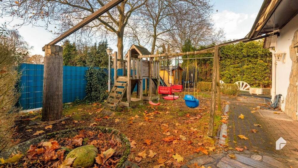 Einfamilienhaus Glinde - 5 Zimmer, 150 m&sup2;, 490.000&euro; | Angebot:23975837