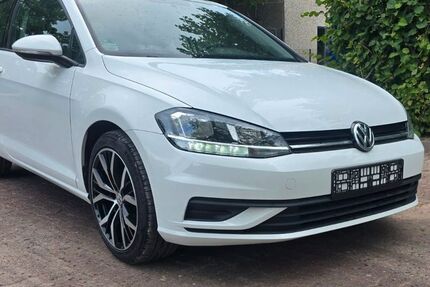 VW Golf 125.122 km 9.990 &euro; Oststeinbek 22113