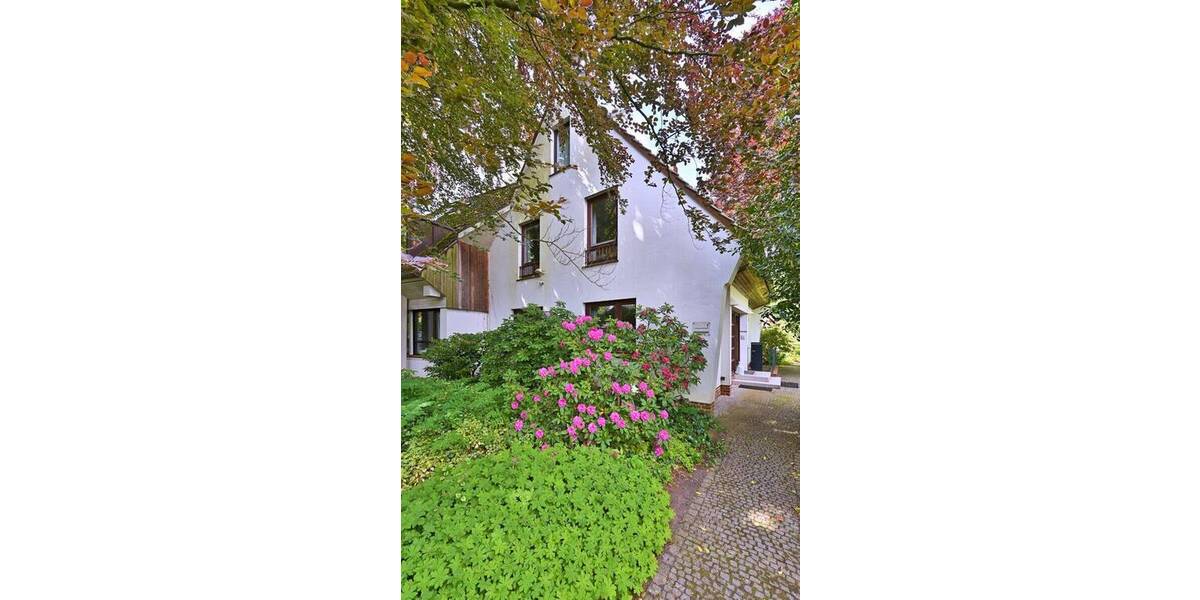 Mehrfamilienhaus, Wohnhaus Rissen Rissen - 8 Zimmer, 265 m&sup2;, 1.050.000&euro; | Angebot:26851942