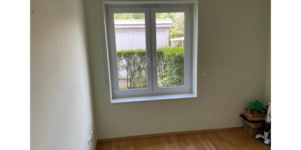 Erdgeschoßwohnung Pinneberg - 2.5 Zimmer, 90 m&sup2;, 430.000&euro; | Angebot:26901086