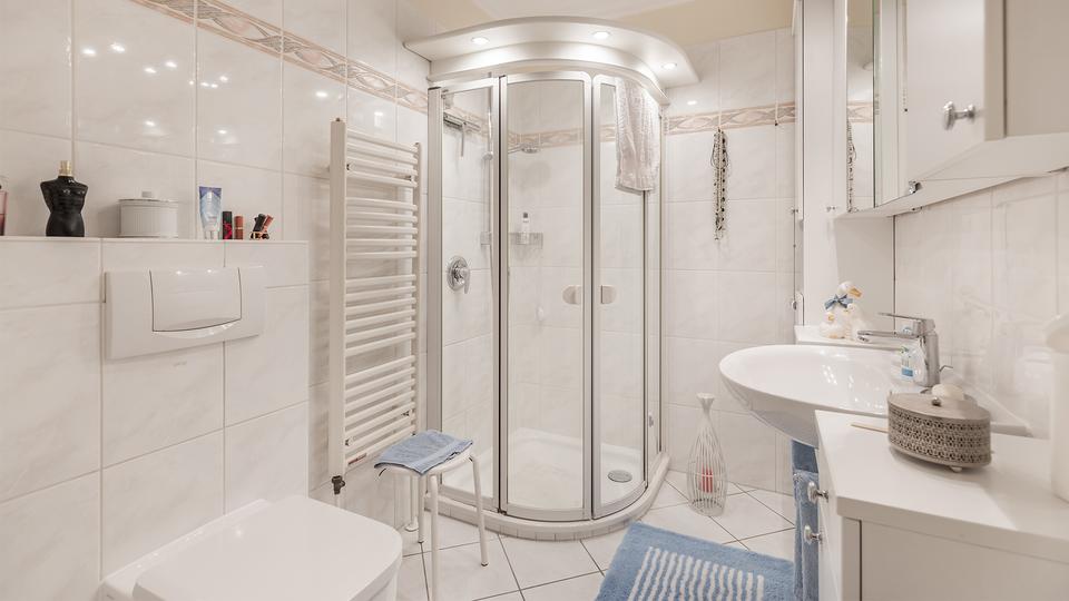 Erdgeschoßwohnung Norderstedt Glashütte - 3 Zimmer, 94 m&sup2;, 995&euro; | Angebot:25539273