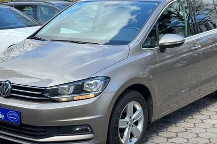 VW Touran 150.000 km 16.800 &euro; Hamburg 22457