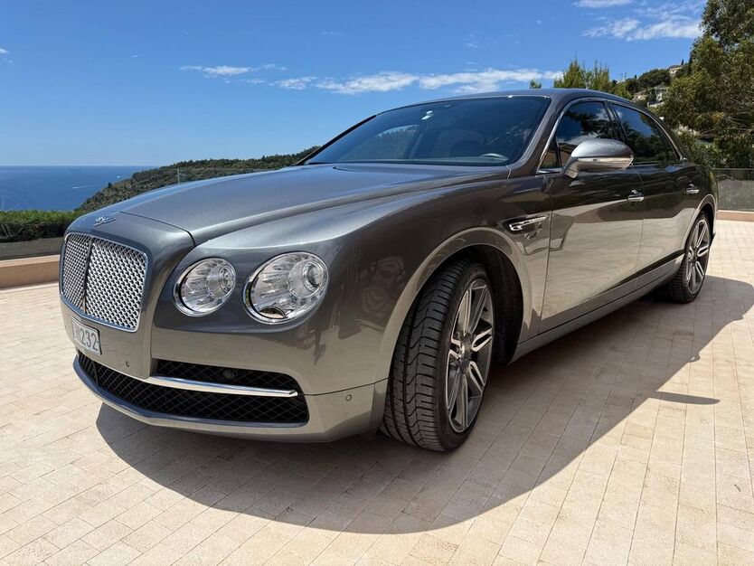 Bentley Flying Spur 36.500 km 98.500 € Hamburg 22763