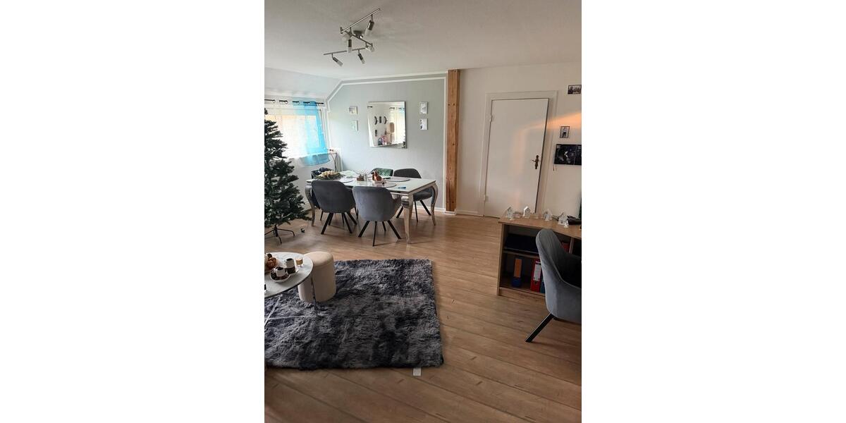 3 Zimmer Wohnung zu vermieten ab 01.0301.04.26 3 zimmer