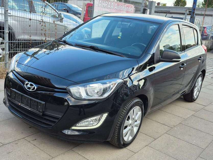 Hyundai i20 160.000 km 3.600 € Hamburg 20097