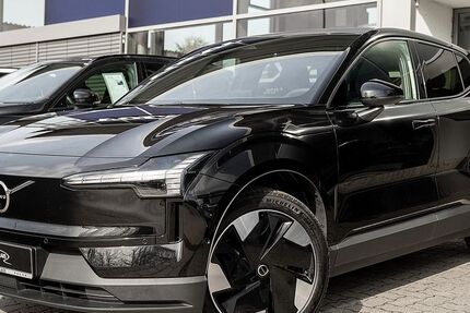 Volvo EX30 13.000 km 35.890 &euro; Pinneberg 25421