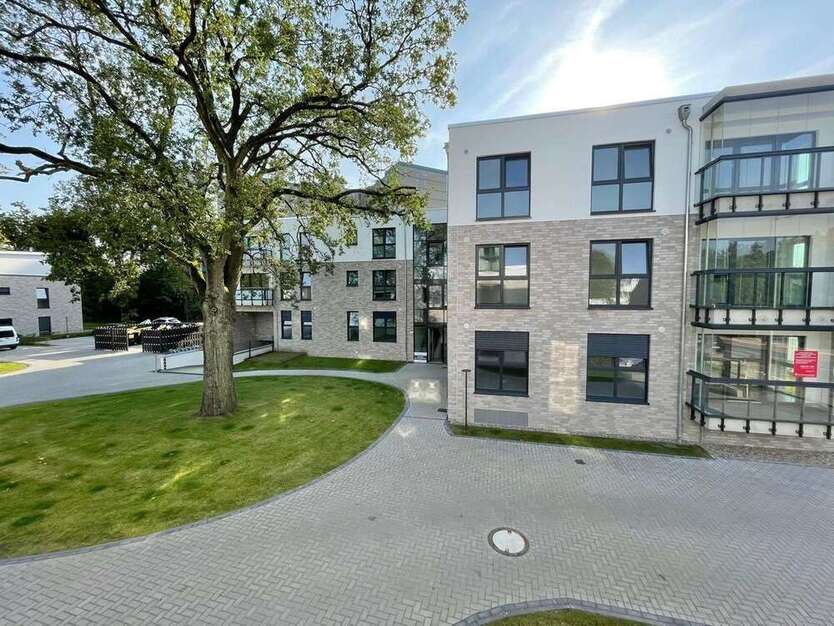 Wohnung zum Mieten in Norderstedt 1.235 € 75.57 m²
