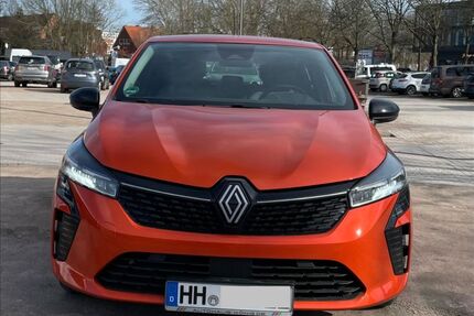 Renault Clio 17.500 km 15.900 &euro; hamburg 21029