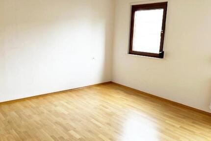 Helle 3 Zimmer Wohnung mit Einbauküche in Wandsbek zimmer