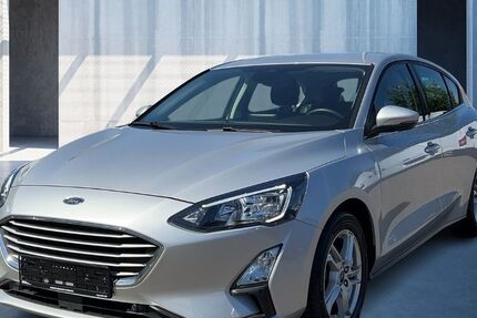 Ford Focus 45.350 km 14.990 € Hamburg 20537