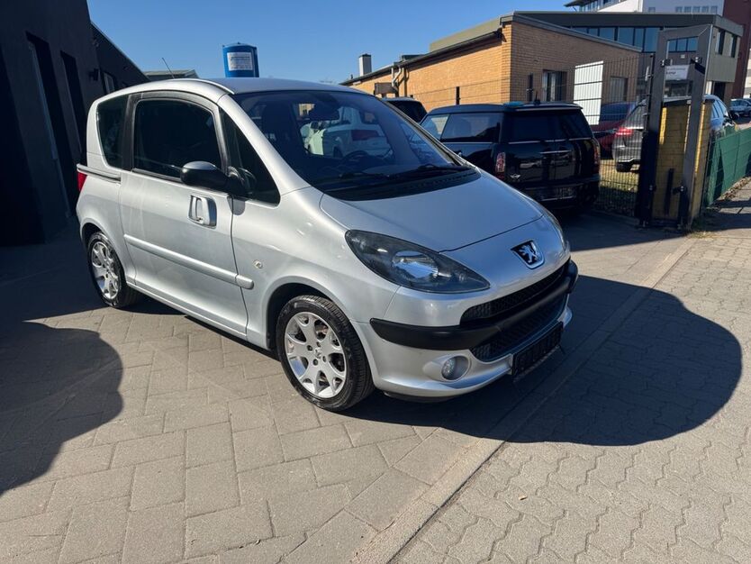Peugeot 1007 102.000 km 2.990 € Norderstedt 22848