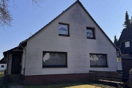 Haus Ahrensburg - 4 Zimmer, 108 m&sup2;, 275.000&euro; | Angebot:26092590