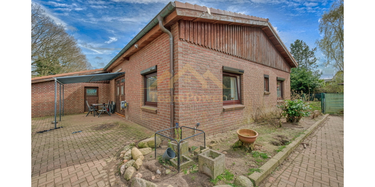 Ein Ort, unzählige Möglichkeiten: 298 m² für Wohnen, Arbeiten & Visionen - Bungalow Henstedt-Ulzburg Ulzburg | Angebot:26194801