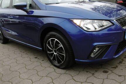 Seat Ibiza 72.895 km 12.890 &euro; Hamburg 22459