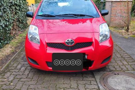 Toyota Yaris 77.209 km 3.990 &euro; Hamburg 22549