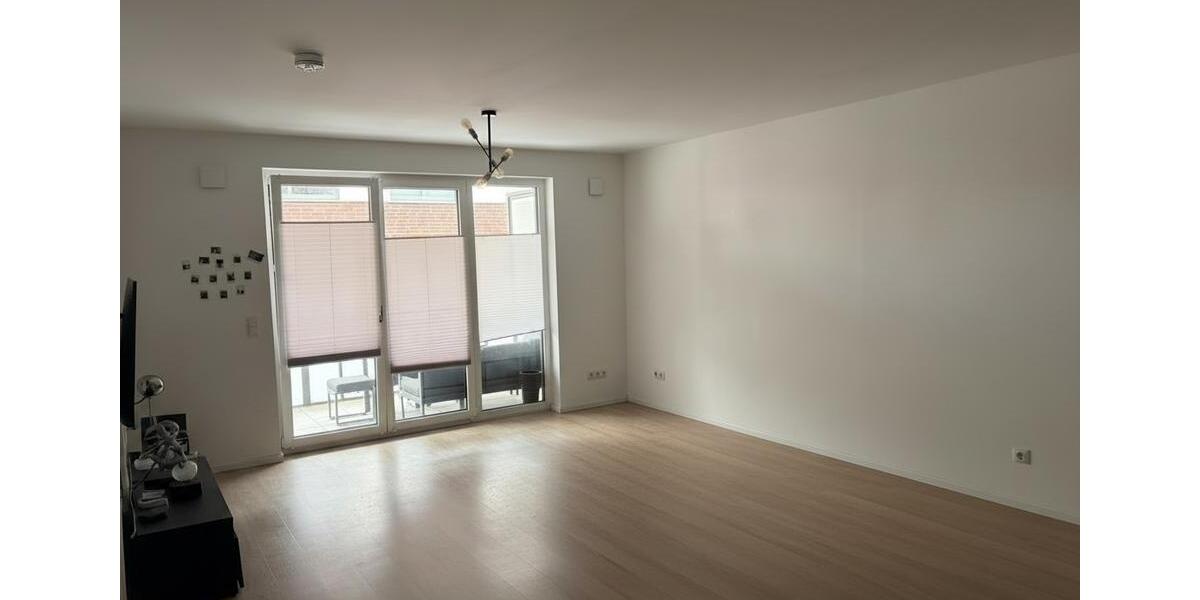 Etagenwohnung Uetersen - 2 Zimmer, 77 m&sup2;, 890&euro; | Angebot:26291919