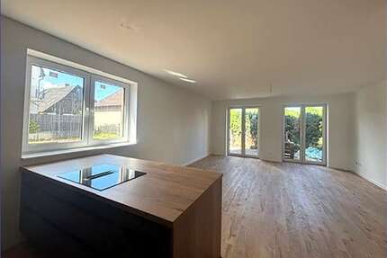Haus Norderstedt Garstedt - 5 Zimmer, 137 m&sup2;, 2.500&euro; | Angebot:27425044