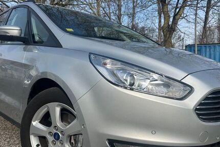 Ford Galaxy 48.000 km 19.500 &euro; Hamburg 21079