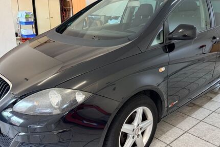 Seat Altea 195.500 km 2.500 &euro; Geesthacht (bei Hamburg) 21502