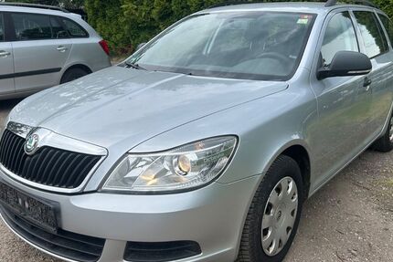 Skoda Octavia 311.000 km 1.990 &euro; Neu Wulmstorf 21629
