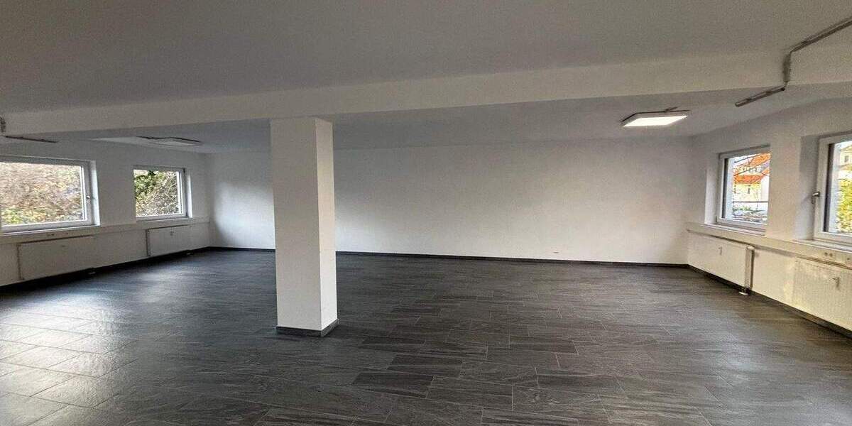 Gewerbeobjekt Hamburg Wilstorf - 1.690&euro; | Angebot:24700196