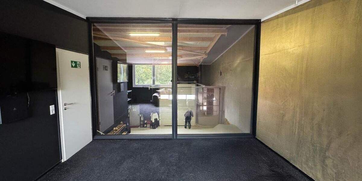 Attraktive Büro- und Lagerflächen mit Galerie in Norderstedt zimmer