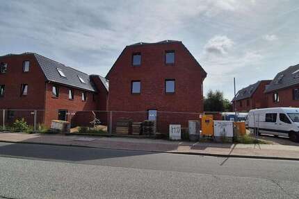 Haus Norderstedt - 5.5 Zimmer, 123 m&sup2;, 2.490&euro; | Angebot:27092585