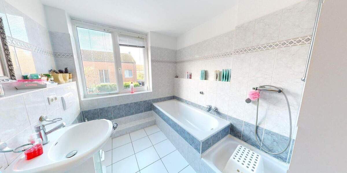 Mehrfamilienhaus, Wohnhaus Hamburg Lohbrügge - 7 Zimmer, 139 m&sup2;, 599.999&euro; | Angebot:25776120